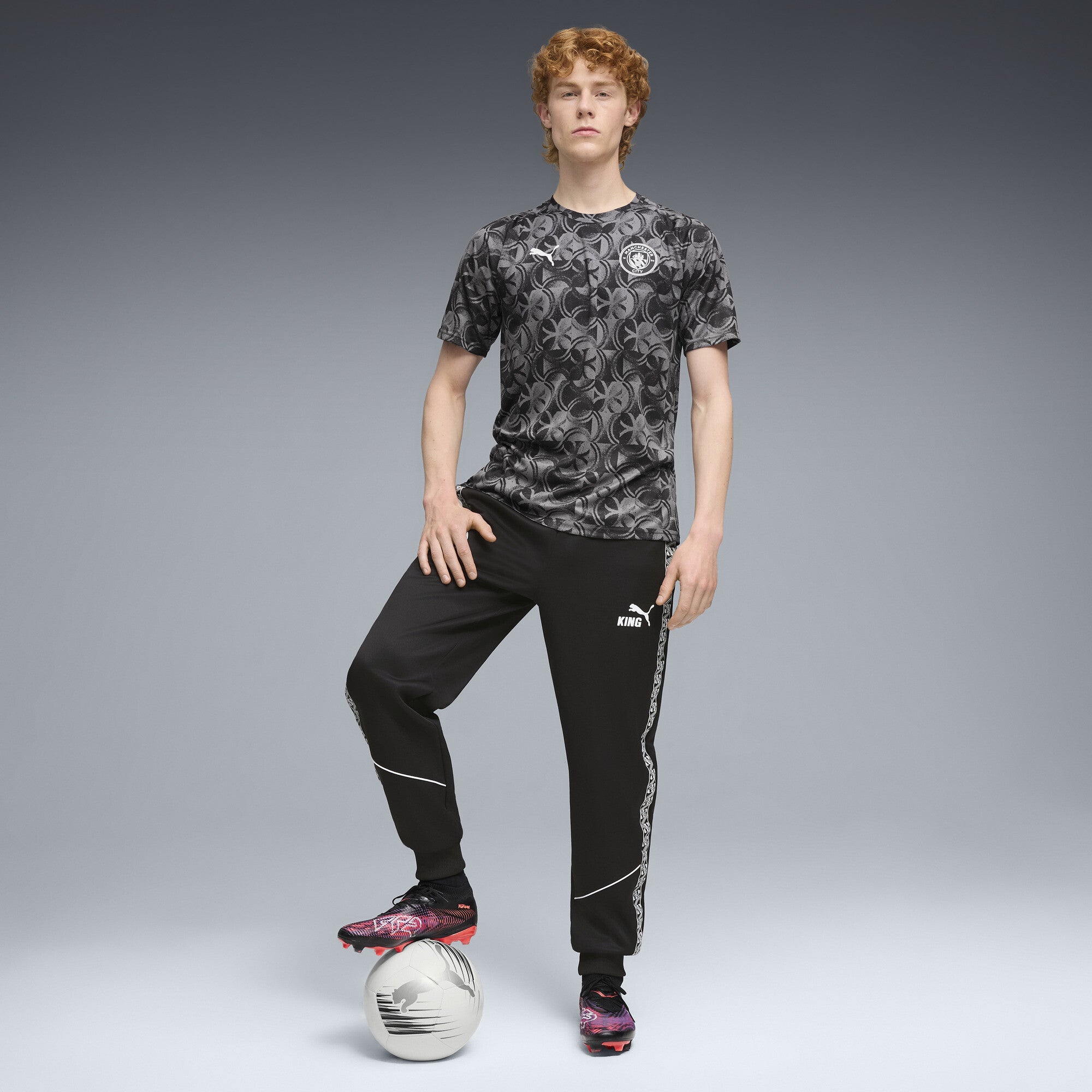 Manchester City 2025-26 Training Jersey