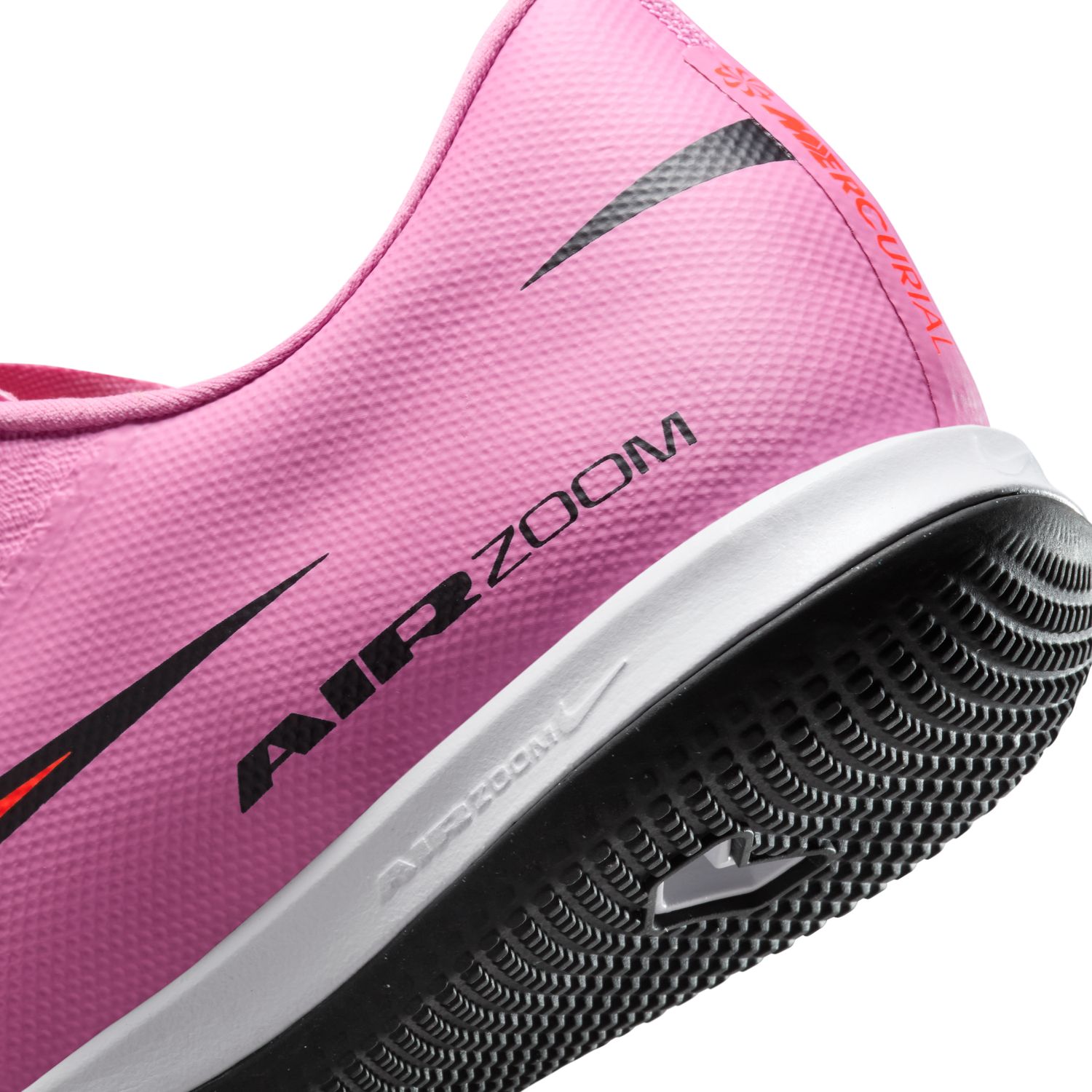 Mercurial Vapor 16 Academy Indoor/Court Low-Top Soccer Shoes