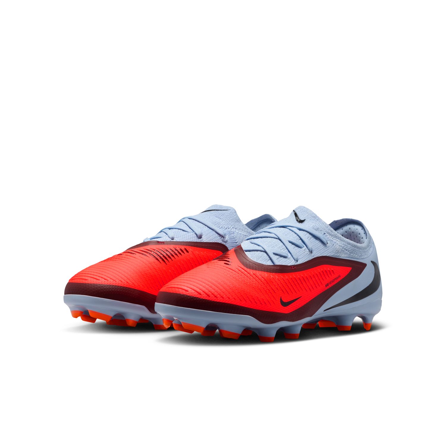 Jr. Phantom 6 Low Pro Big Kids' Multi-Ground Soccer Cleats