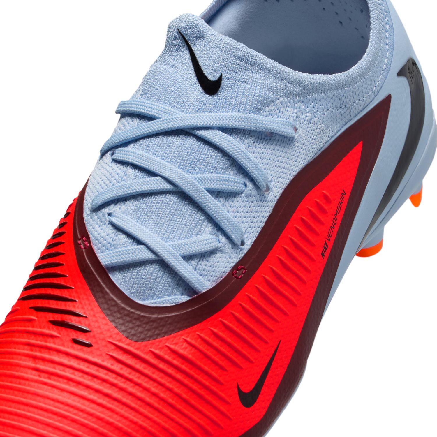 Jr. Phantom 6 Low Pro Big Kids' Multi-Ground Soccer Cleats