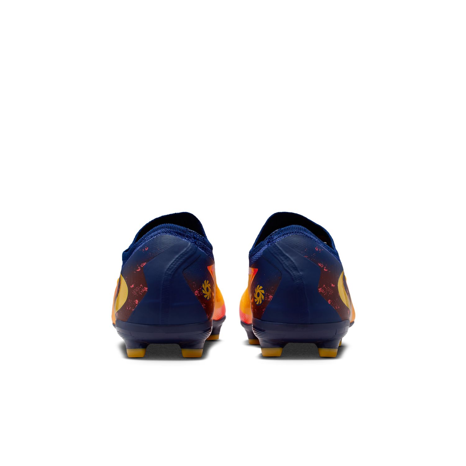Jr. Phantom 6 Low Pro "Erling Haaland" Big Kids' Multi-Ground Soccer Cleats