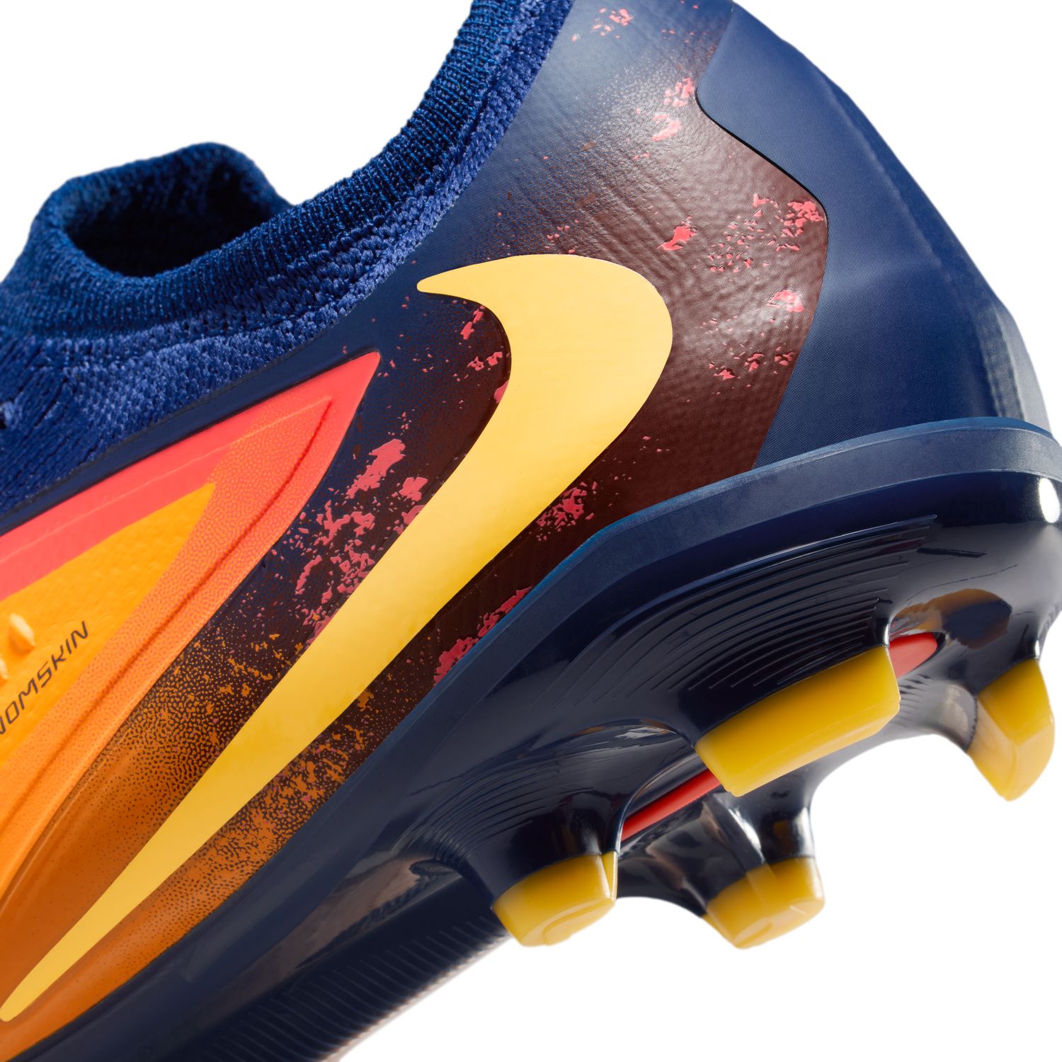 Jr. Phantom 6 Low Pro "Erling Haaland" Big Kids' Multi-Ground Soccer Cleats