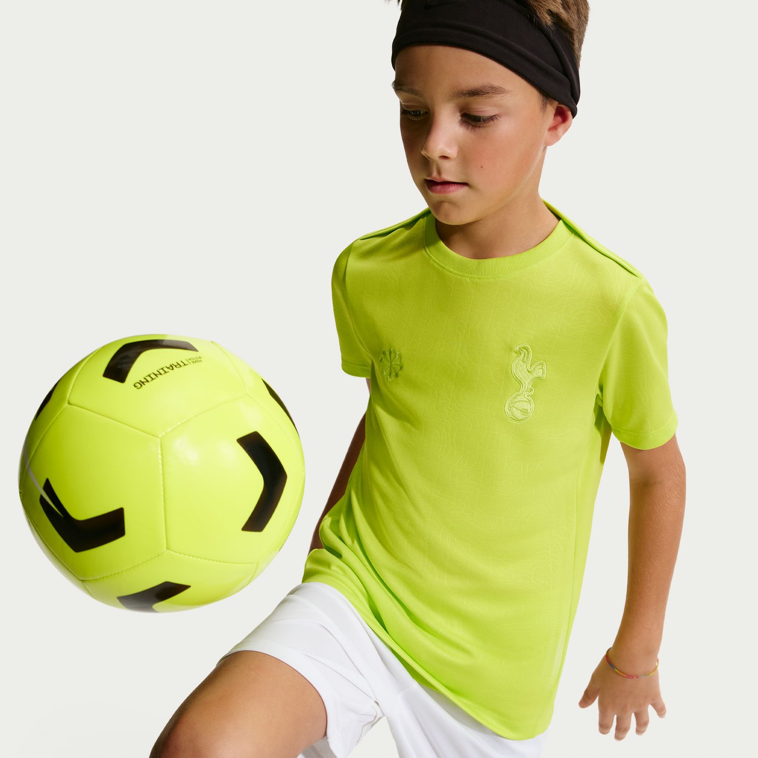Tottenham Hotspur Academy Pro SE Big Kids' Top