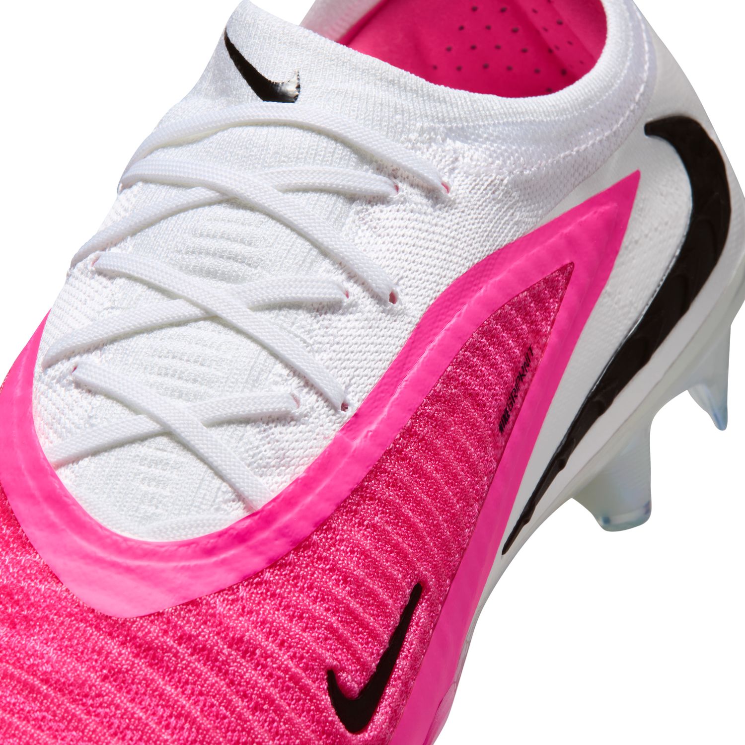 Phantom 6 Low Elite Firm-Ground Soccer Cleats