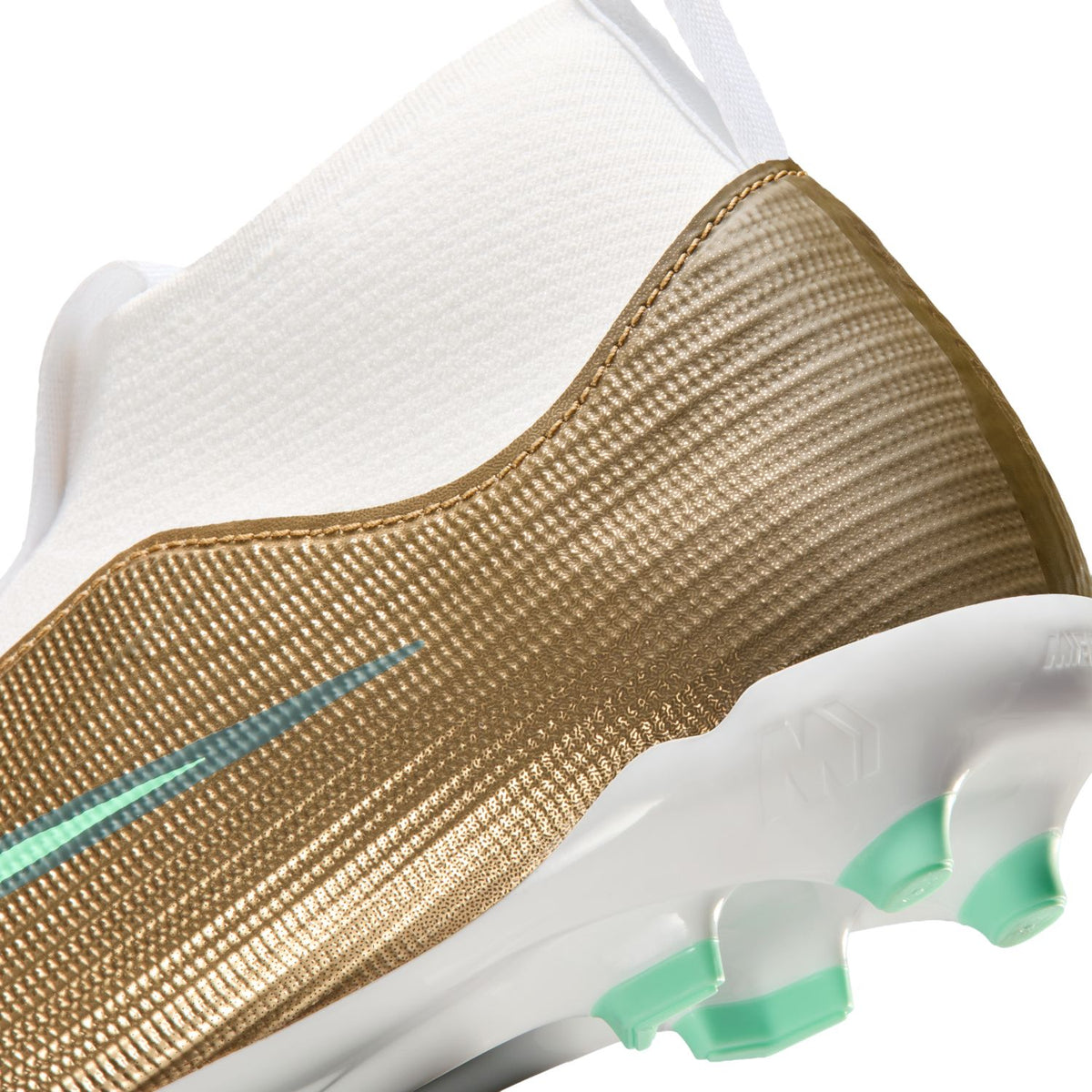Mercurial Superfly 11 KM Academy FG/MG Jr