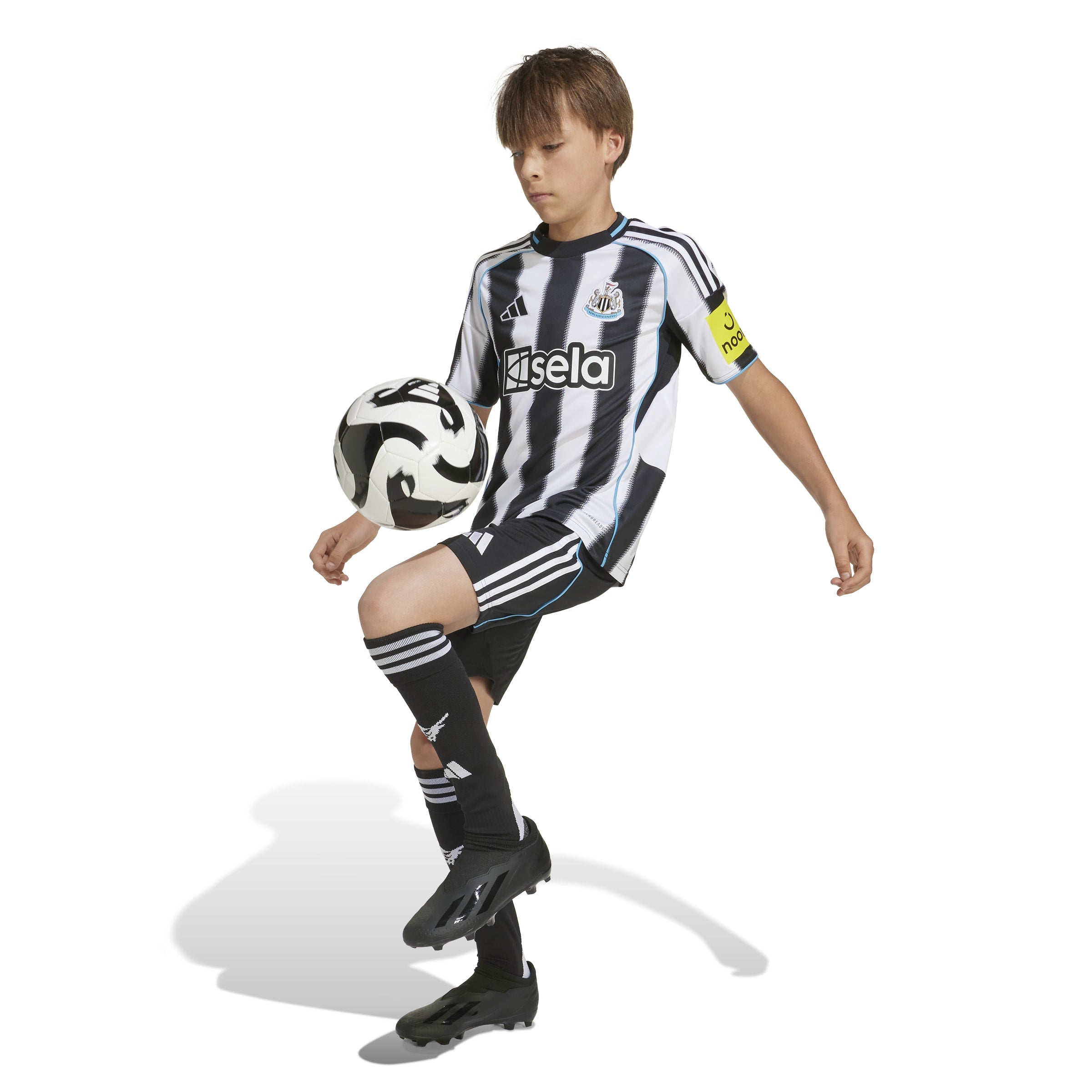 Newcastle 2025-26 Youth Home Jersey