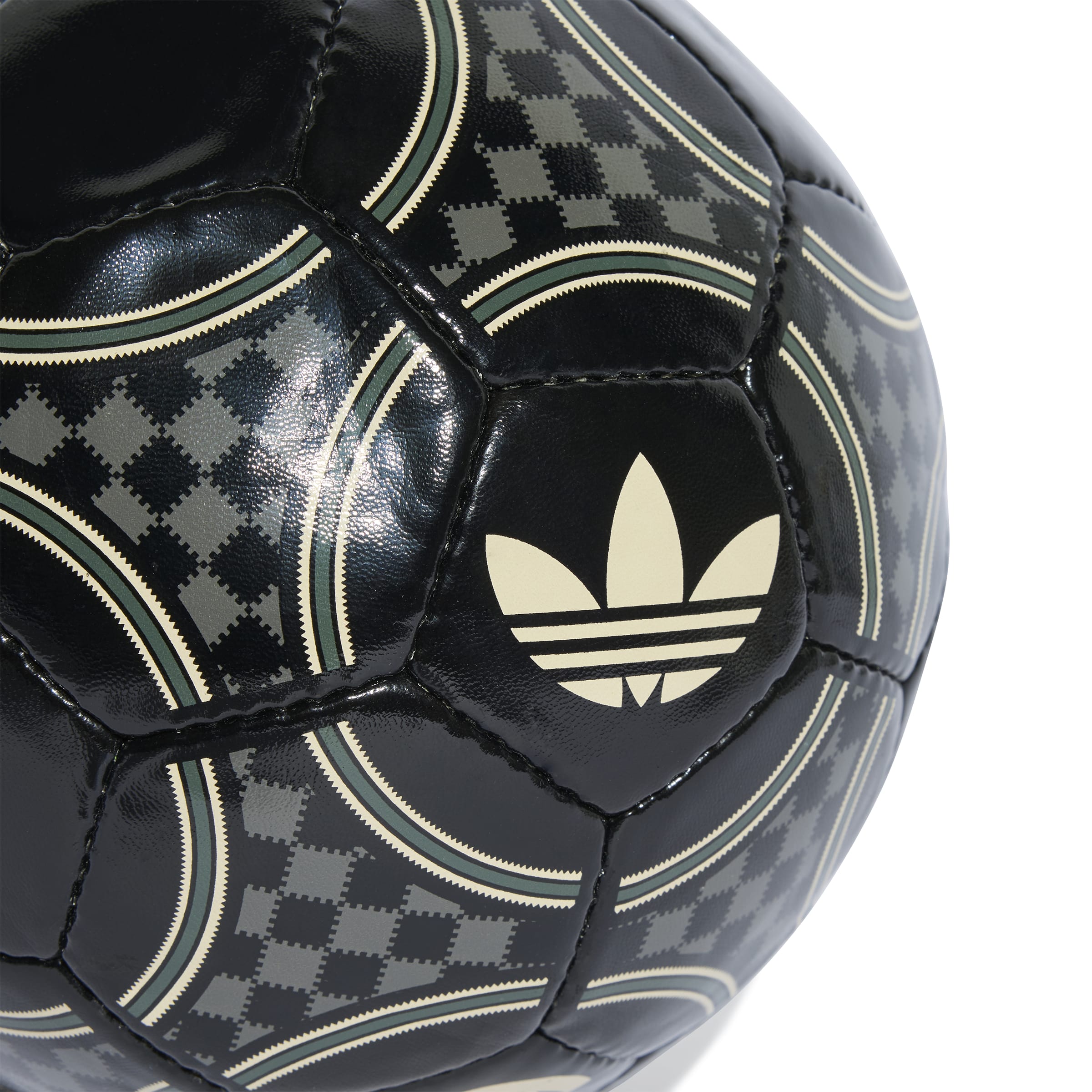 Bayern Munich 2025-26 3rd Club Ball