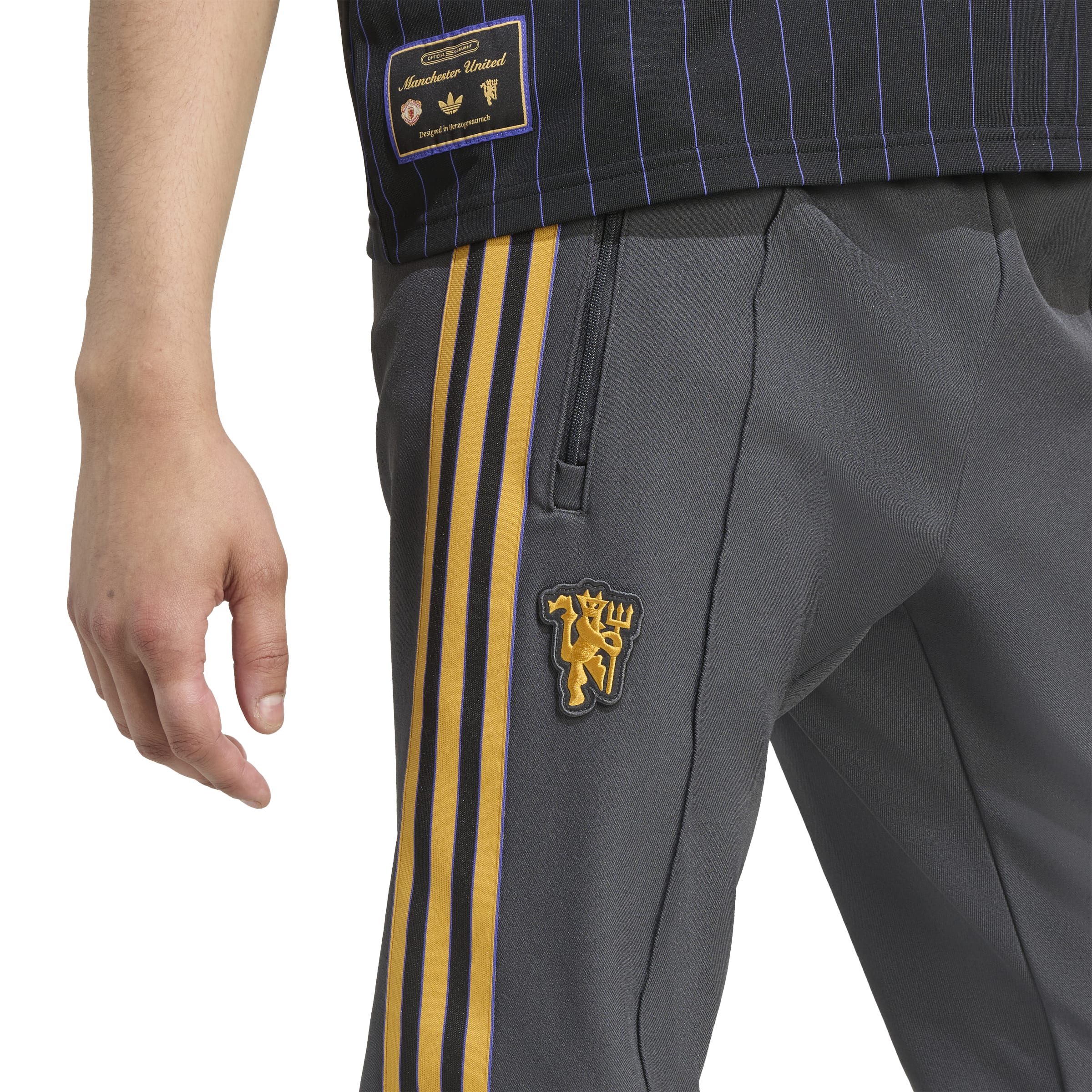 Manchester United 2025-26 Icon Track Pants