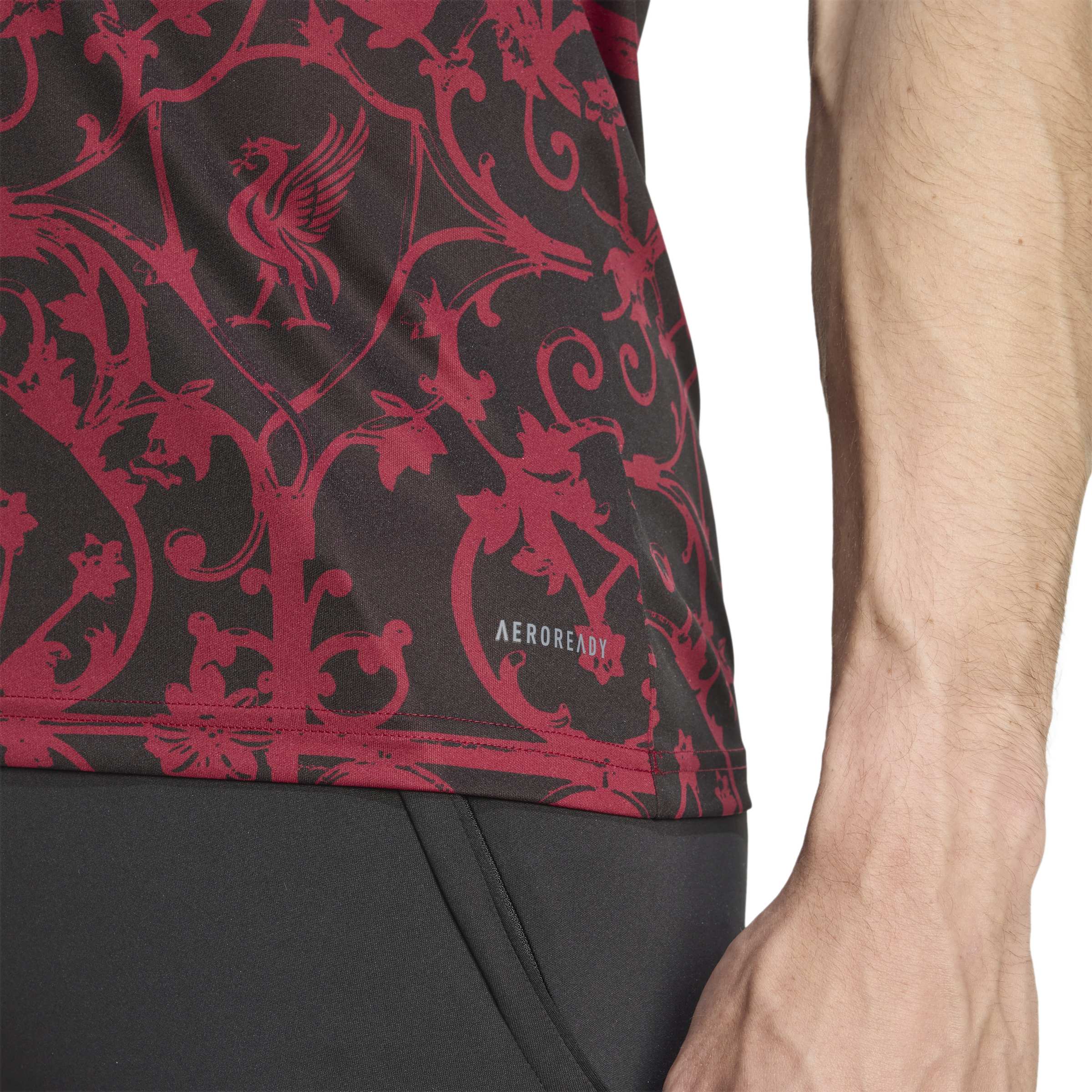 Liverpool 2025-26 Prematch Jersey
