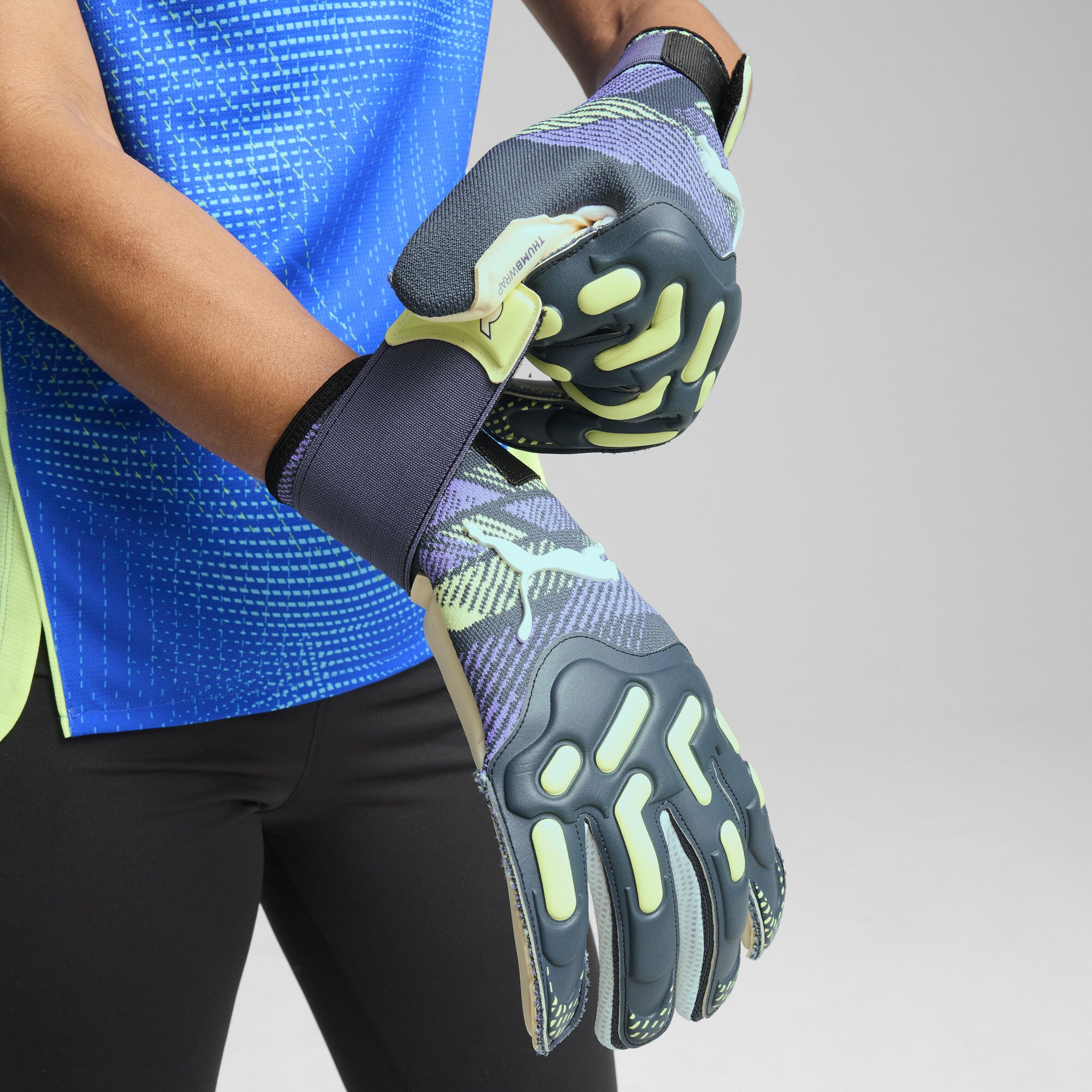 Future Pro Hybrid GK Gloves