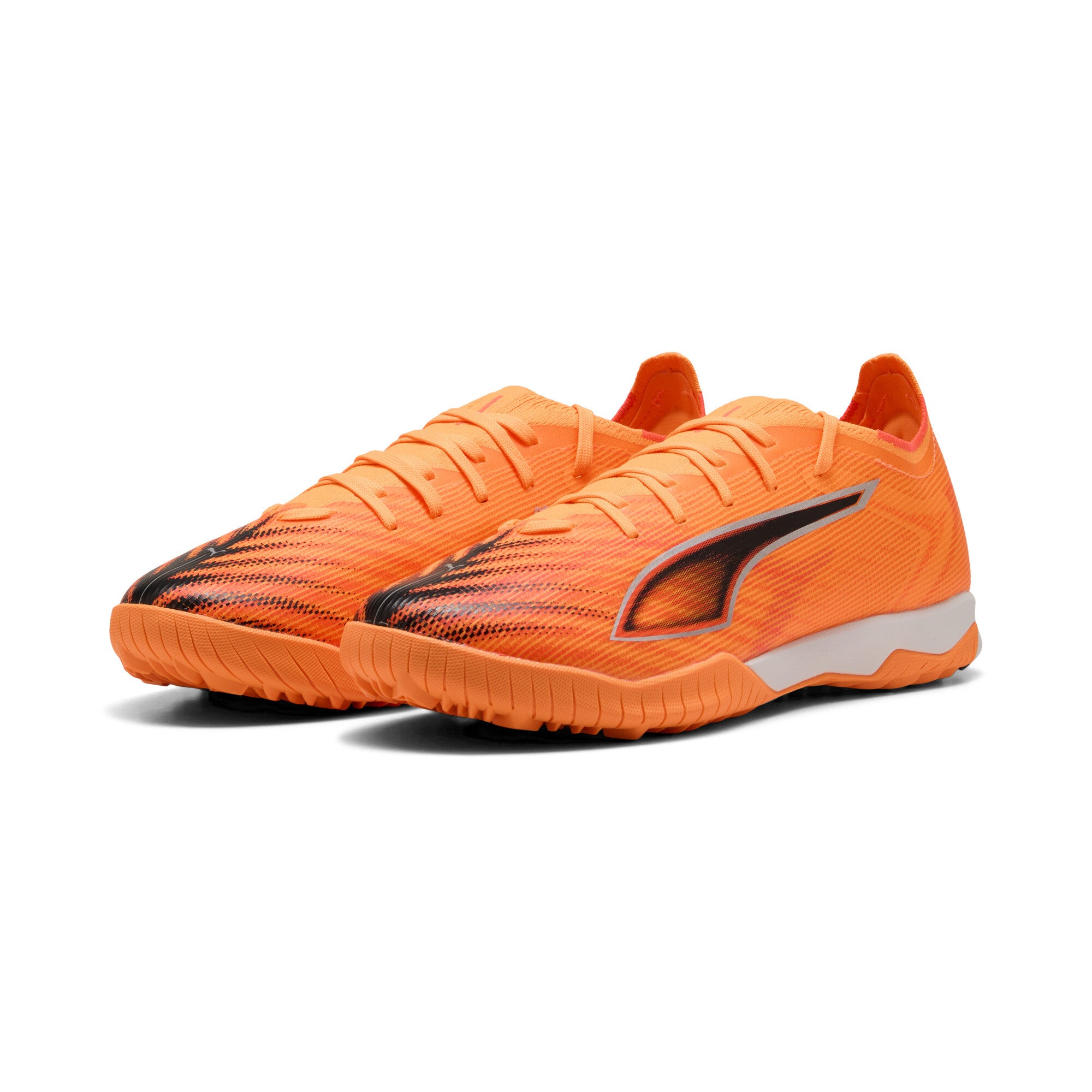 ULTRA 6 MATCH Turf Shoes