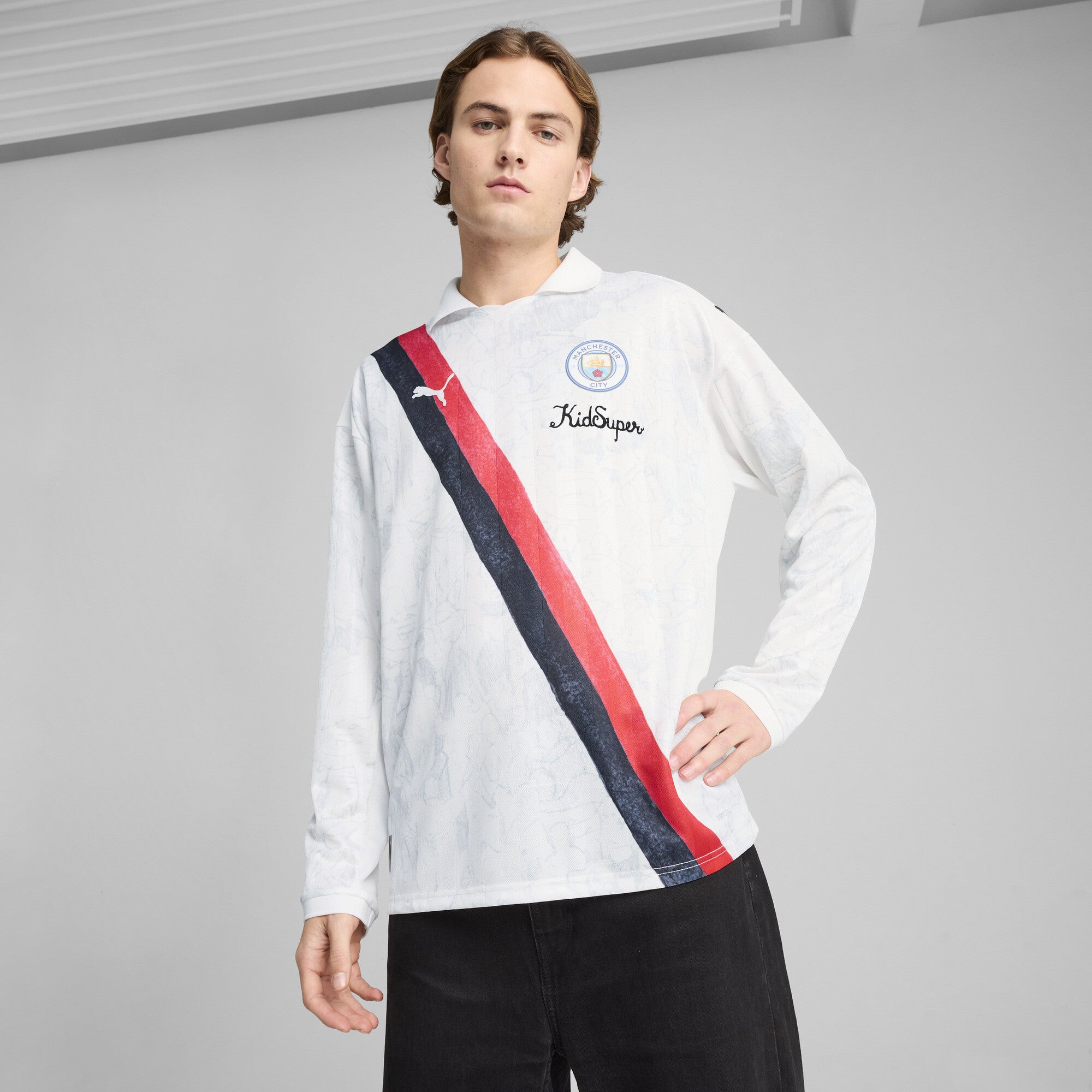 Manchester City 2025-26 KIDSUPER LS Retro Jersey