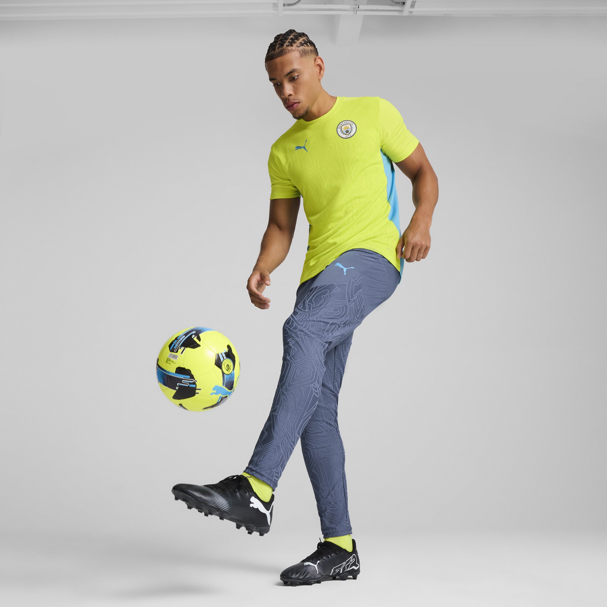 Manchester City 2024-25 Training Jersey