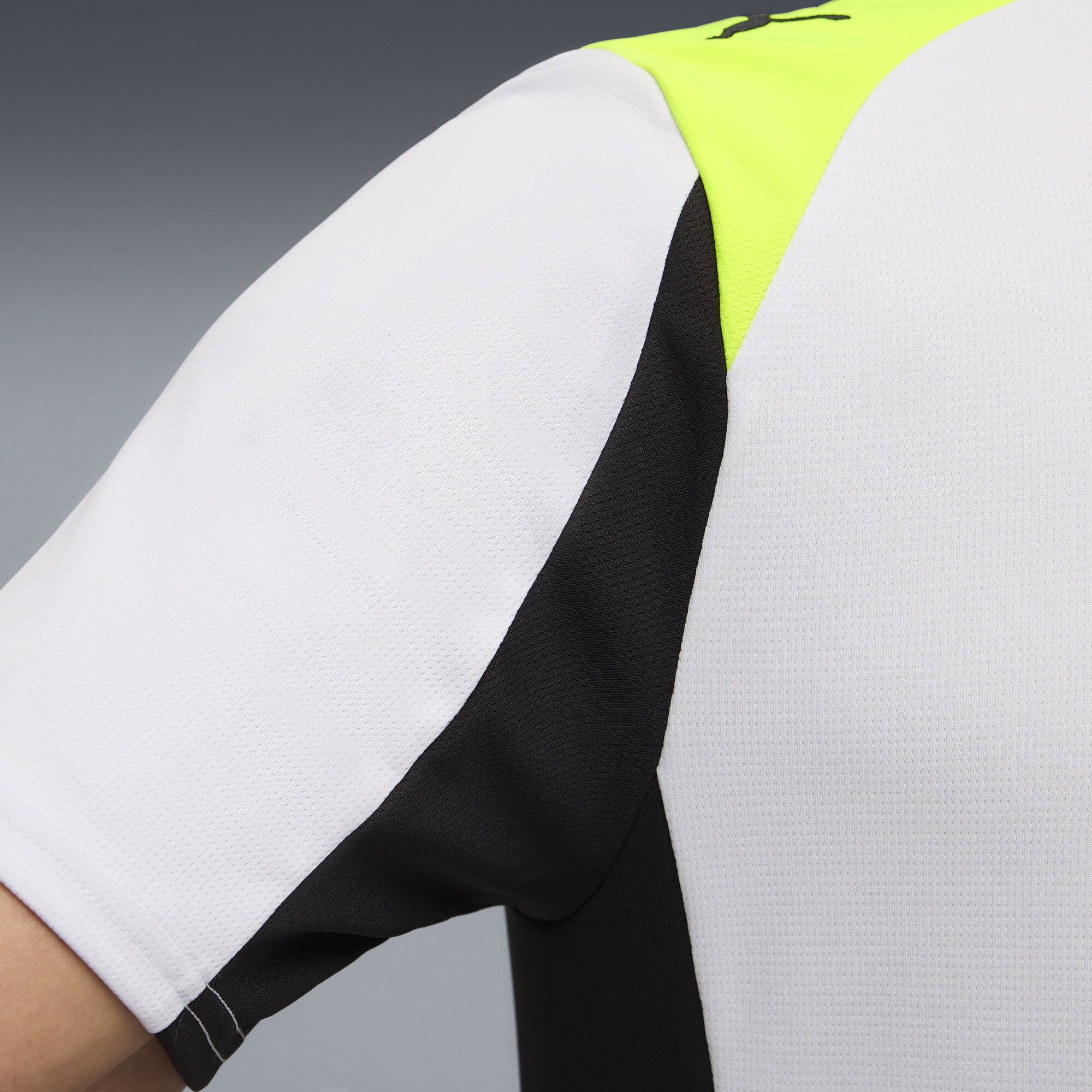 Borussia Dortmund 2025-26 Away Jersey