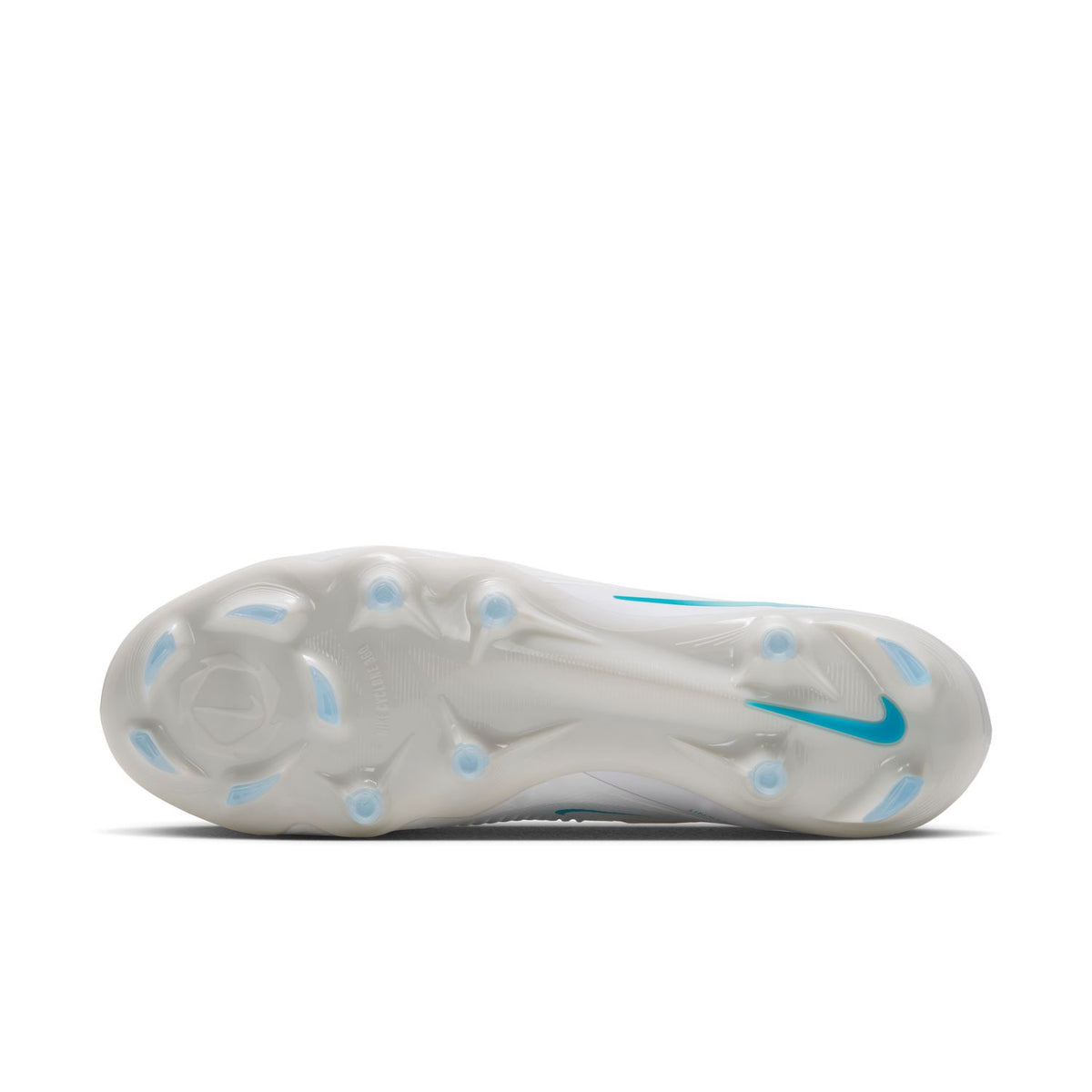 Phantom 6 Low Pro Firm Ground Soccer Cleats – outsole view
