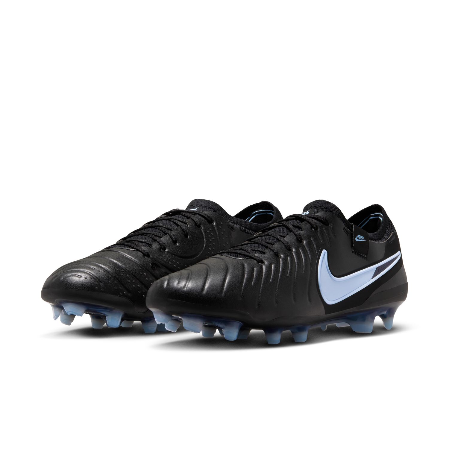 Tiempo Legend 10 Elite Firm-Ground Low-Top Soccer Cleats
