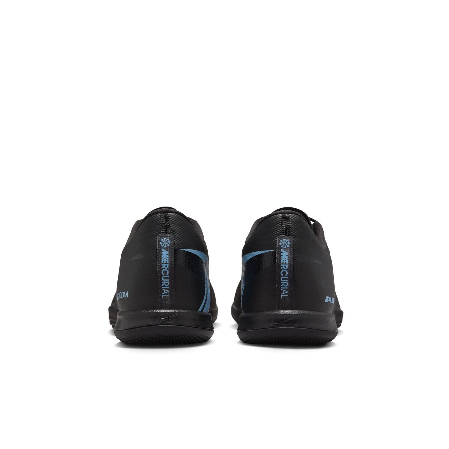 Mercurial Vapor 16 Academy Indoor/Court Low-Top Soccer Shoes