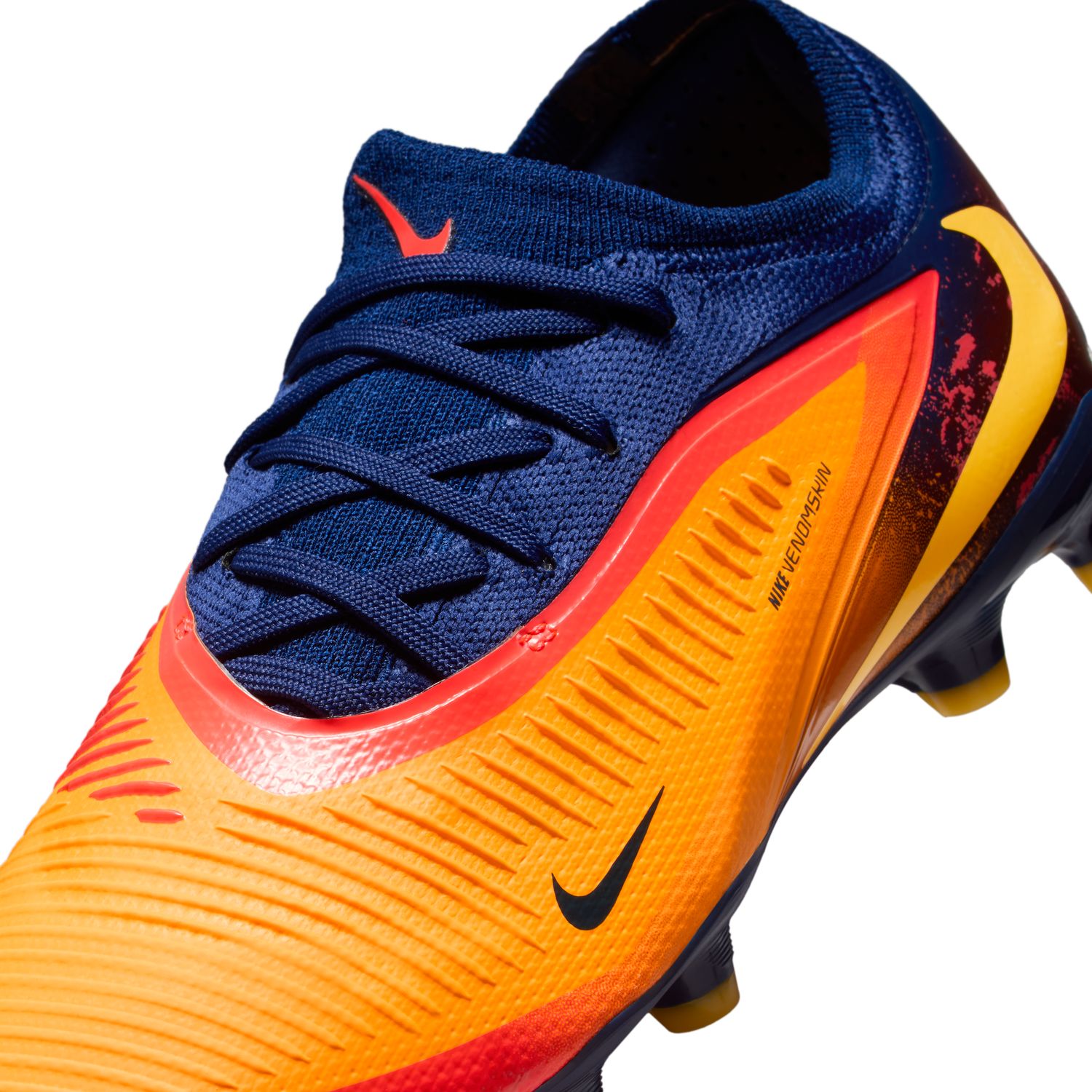Jr. Phantom 6 Low Pro "Erling Haaland" Big Kids' Multi-Ground Soccer Cleats