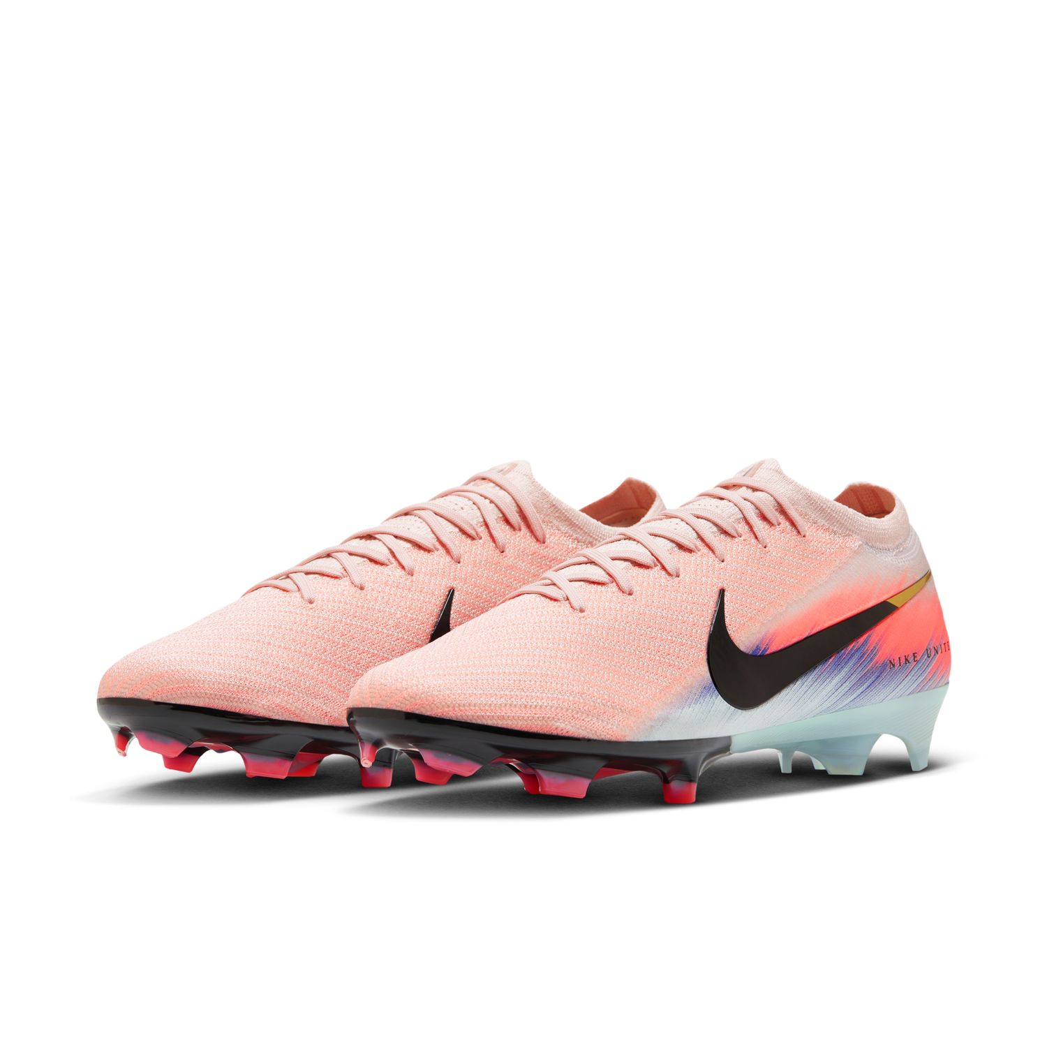 United Mercurial Vapor 16 Elite Firm-Ground Low-Top Soccer Cleats