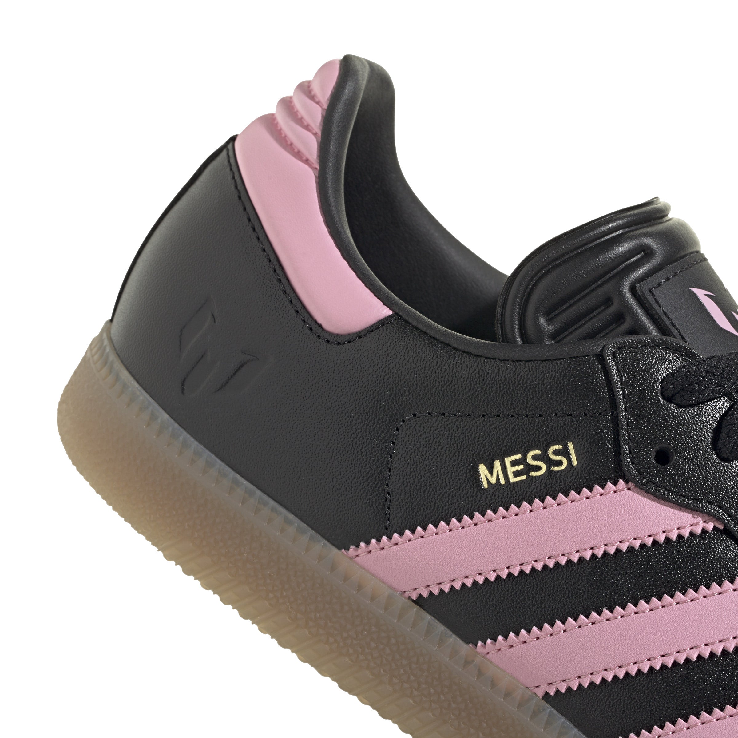 Samba Messi Boots