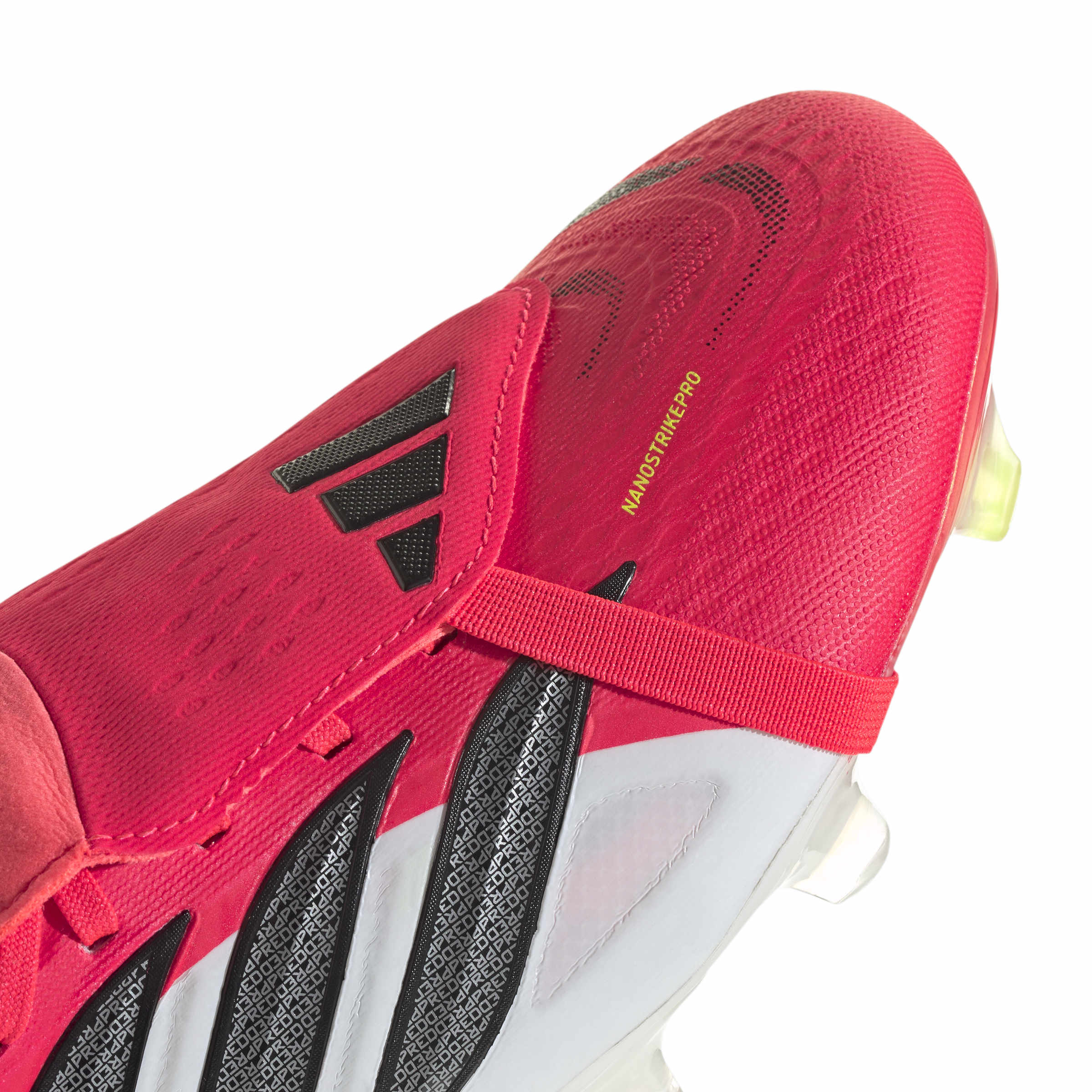 Predator Pro Fold-Over Tongue Firm Ground Football Boots