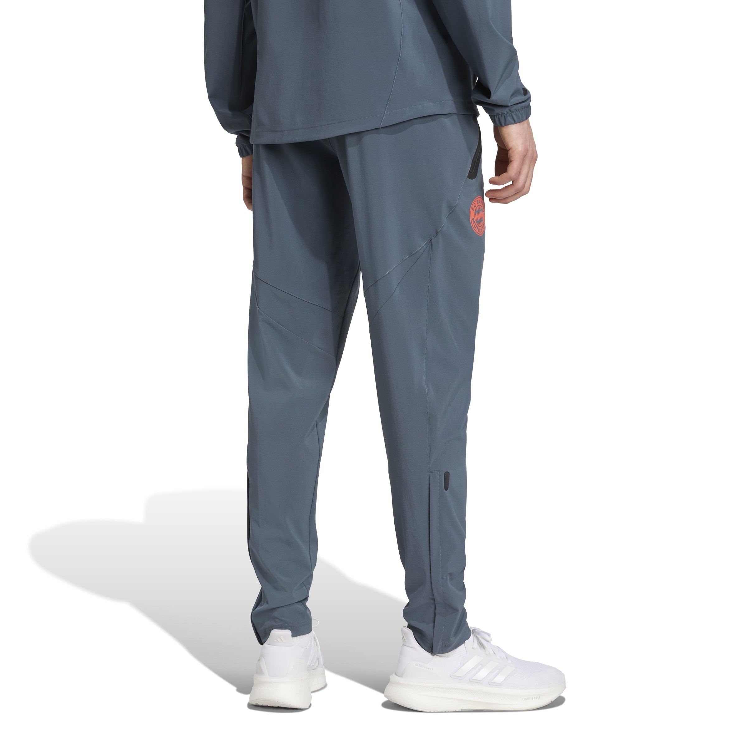 Bayern Munich 2025-26 Travel Pants