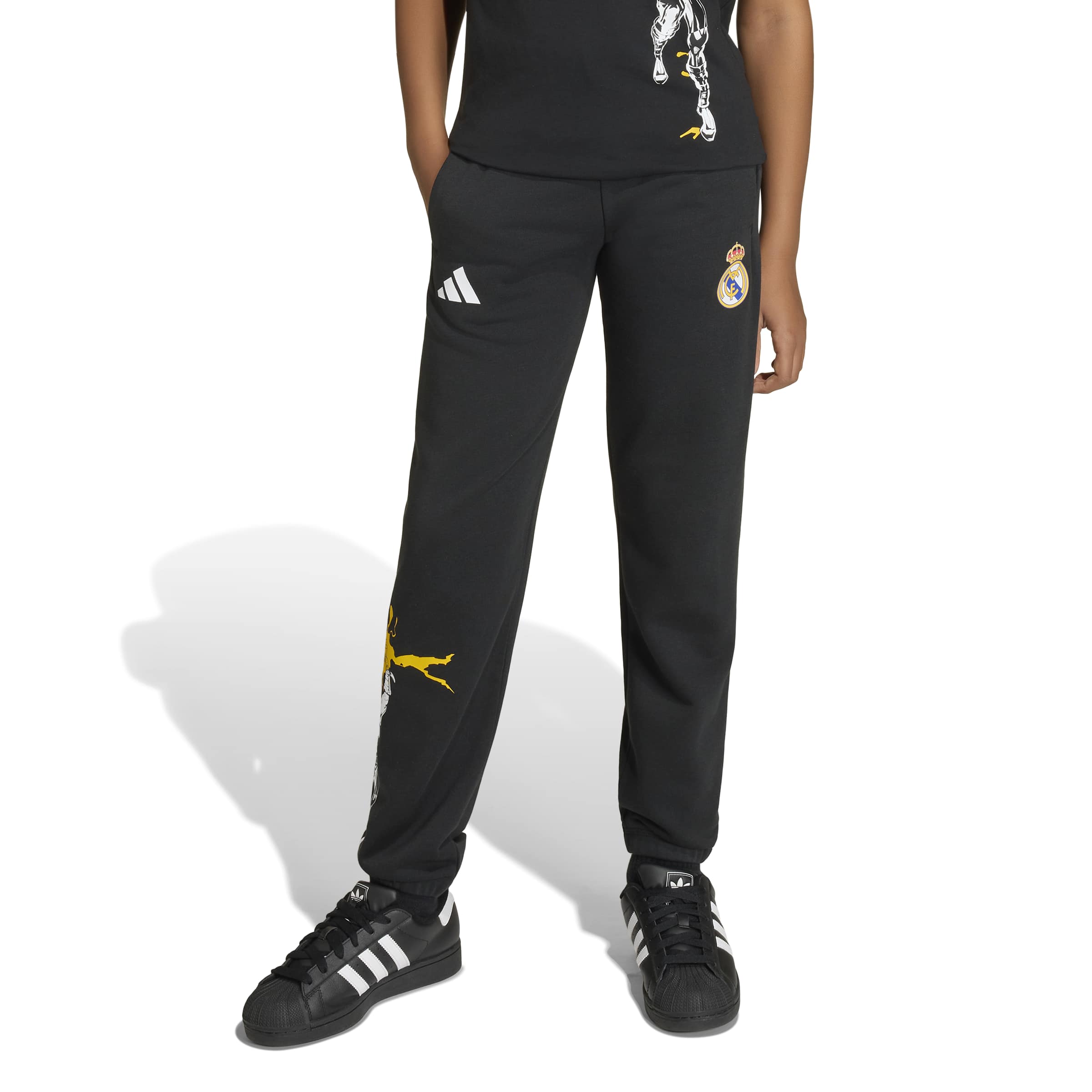 Real Madrid 2026 Youth Marvel Travel Pants