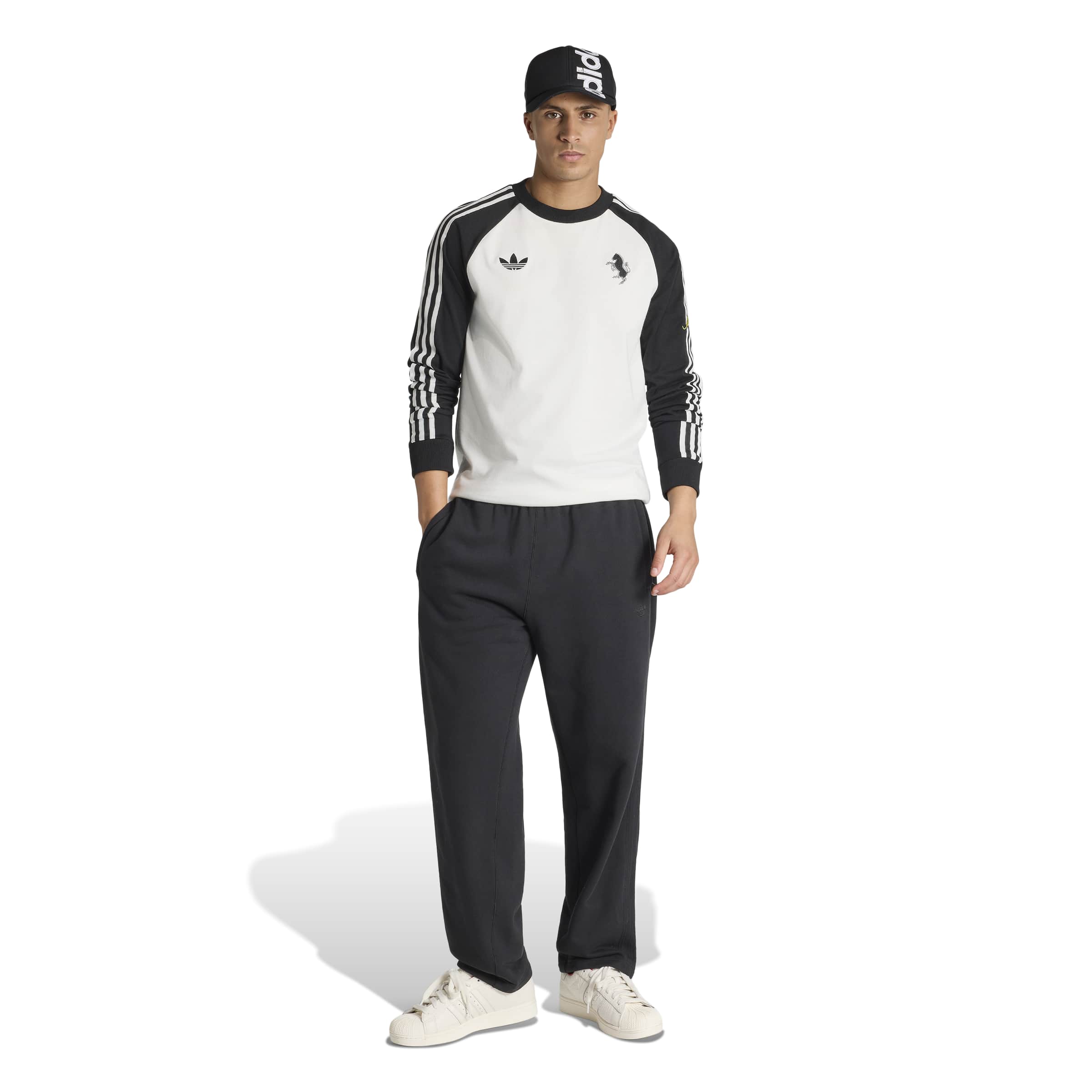 Juventus FC Originals Long Sleeve T-Shirt