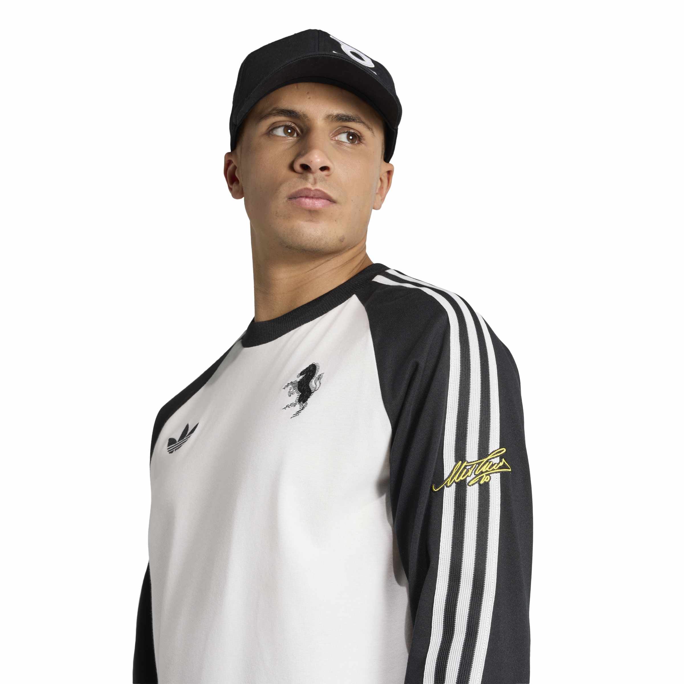 Juventus FC Originals Long Sleeve T-Shirt